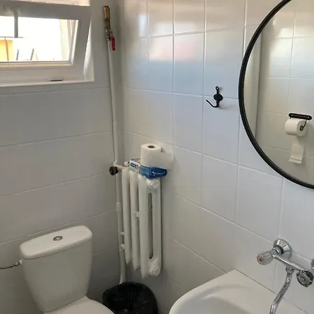 Goscinne Affittacamere Dźwirzyno